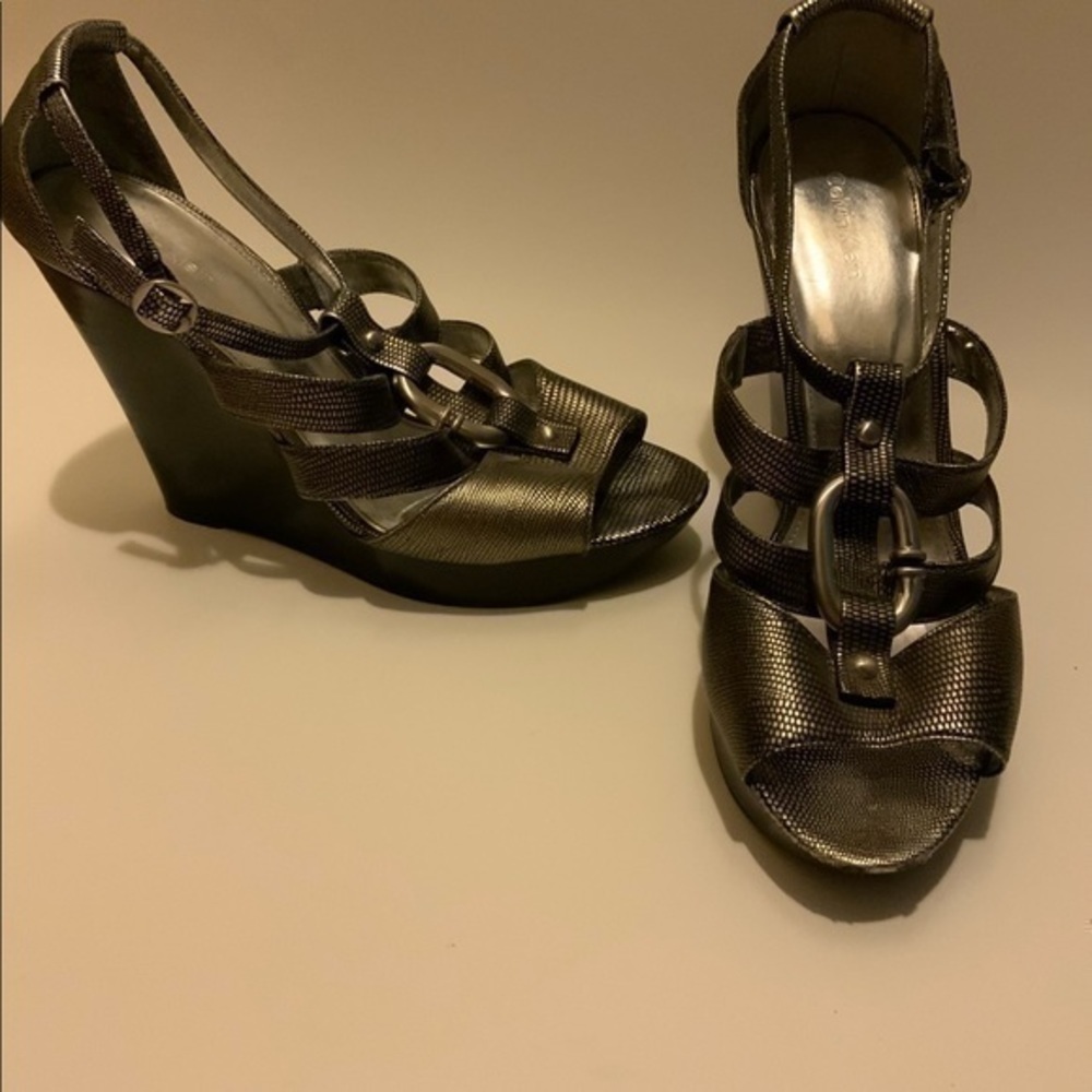 Calvin Klein Solana Pewter wedges - Picture 2 of 10